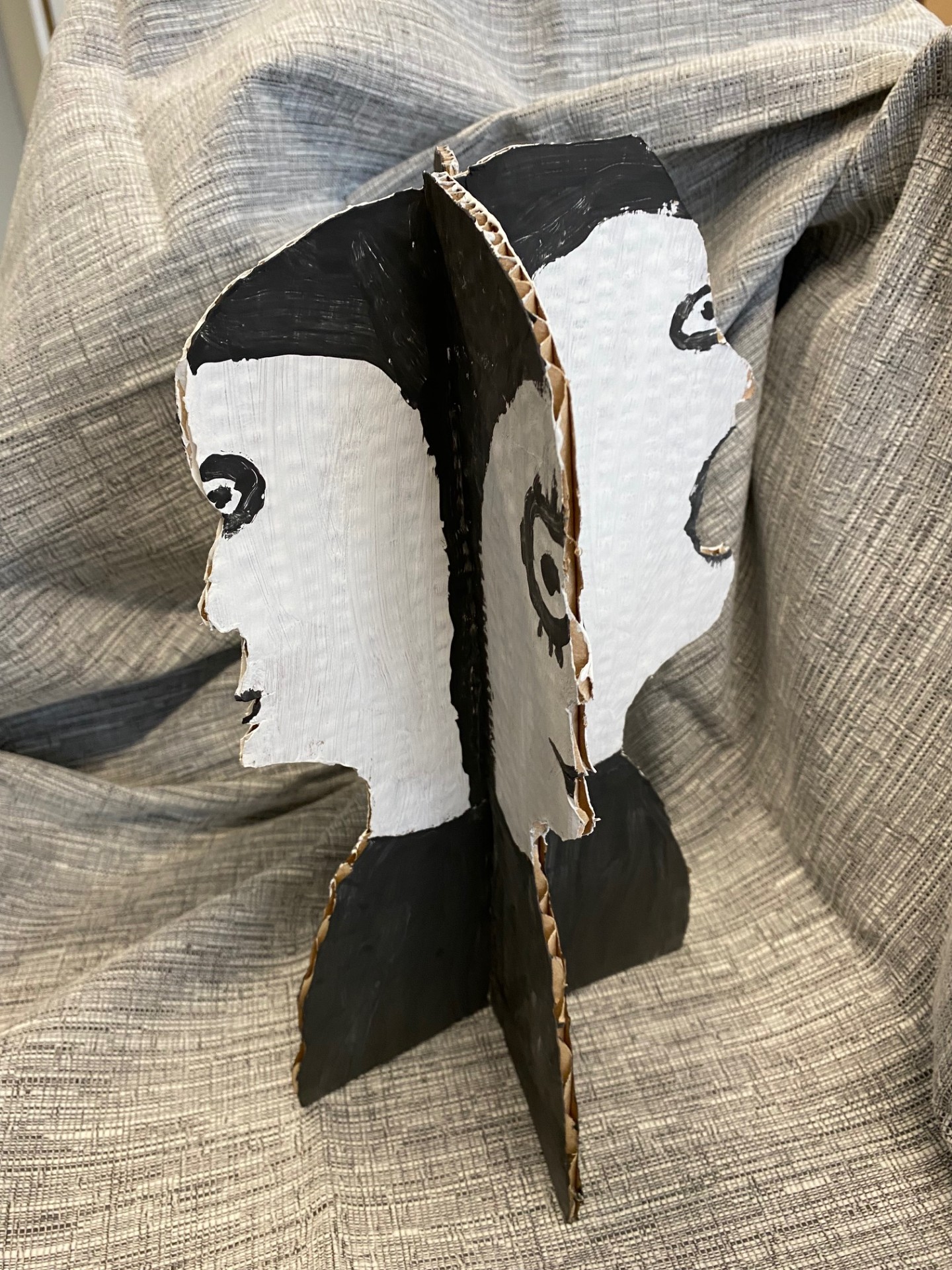 Meil on hea meel, et meie üleskutsest haarati kinni ja meile jagati toredat galeriid Elva Gümnaasiumist. Julgustame ka sind oma kooli tegemisi jagama!   Elva Gü